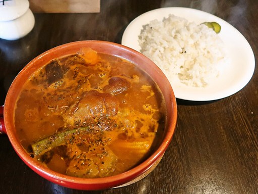 カフェ モンキーバー (Cafe Monkey Bar)「豚足カレー」 画像4