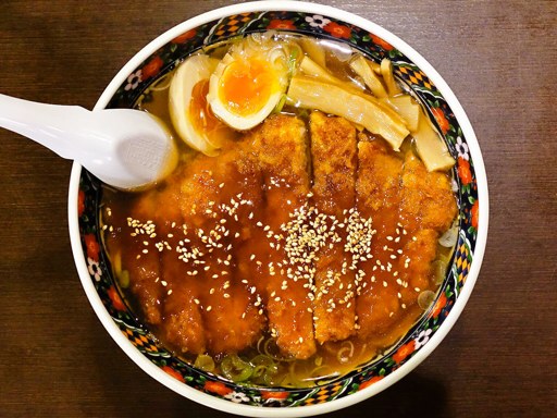 函館麺厨房 あじさい 札幌エスタ店「パーコー麺」